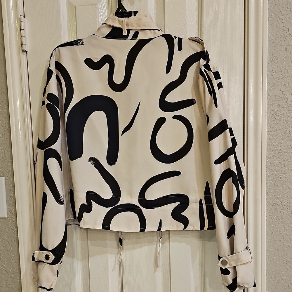 New Leopard Print Zippered Drawstring Waist Stand Collar Jacket  MEDIUM - Picture 5 of 16